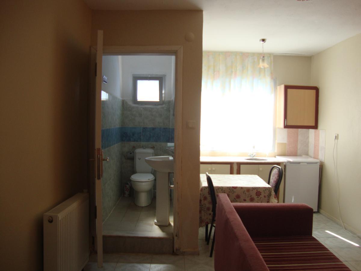 Degerli Motel Сеферігісар Номер фото